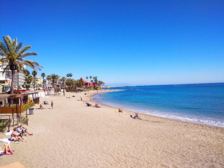 Duplex Benalmadena Los Patos Eksteriør billede